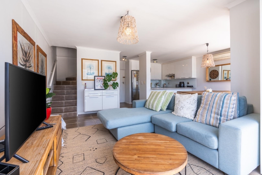 2 Bedroom Property for Sale in Gardens Western Cape